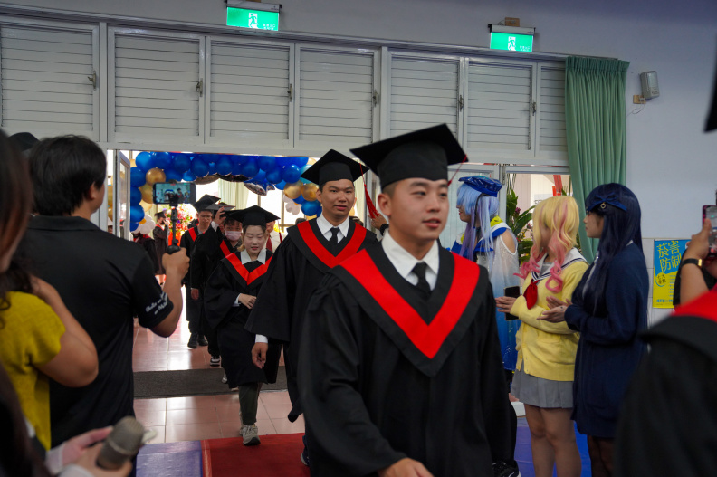 113學年度畢業典禮日間-23