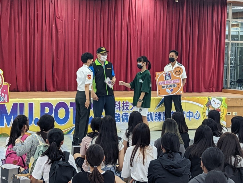 LINE ALBUM 闖關遊戲 220902 65