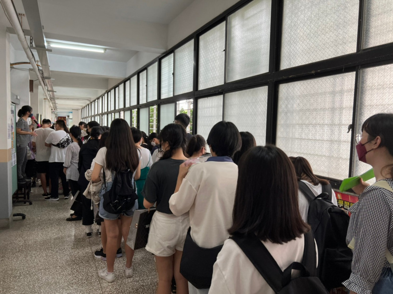 LINE ALBUM 闖關遊戲 220902 52