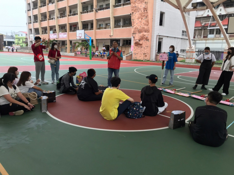 LINE ALBUM 投向成功、射向幸福 220902 1