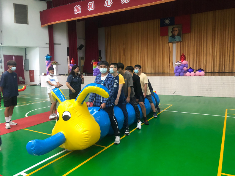 LINE ALBUM 202291好大一隻蟲 220902 35