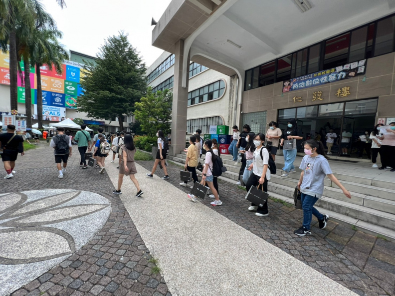 LINE ALBUM 四護一乙 220902 50