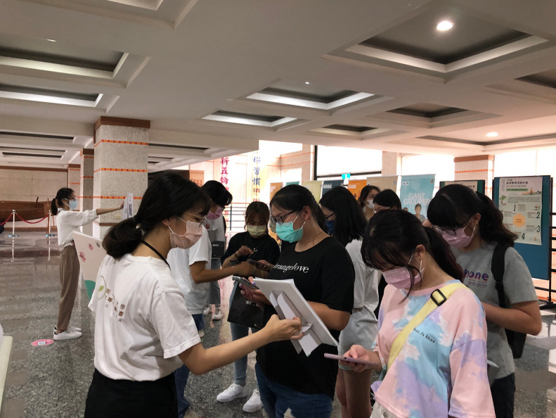 LINE ALBUM 四寵一甲 220902 5