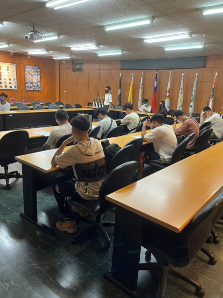 LINE ALBUM 四科ㄧ甲 220902 56