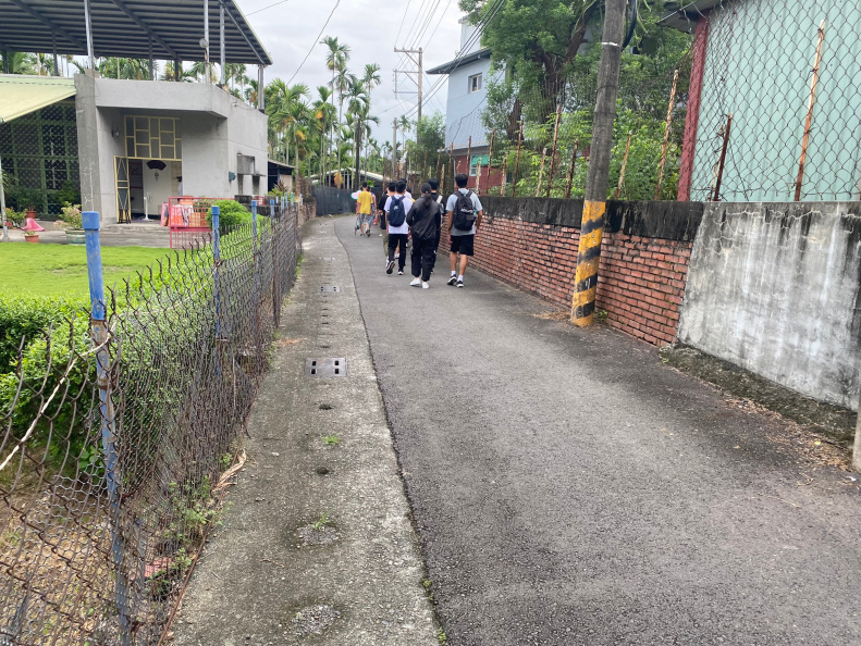 LINE ALBUM 四企一甲 220902 80