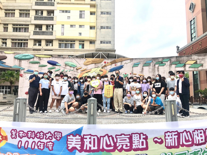 LINE ALBUM 202292頒獎合照 220902 11