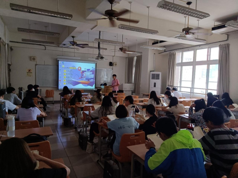 LINE ALBUM 四技護一甲 220902 24