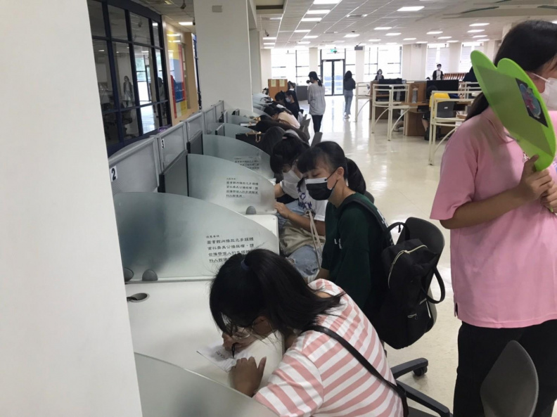 LINE ALBUM 五專護一甲 220902 11