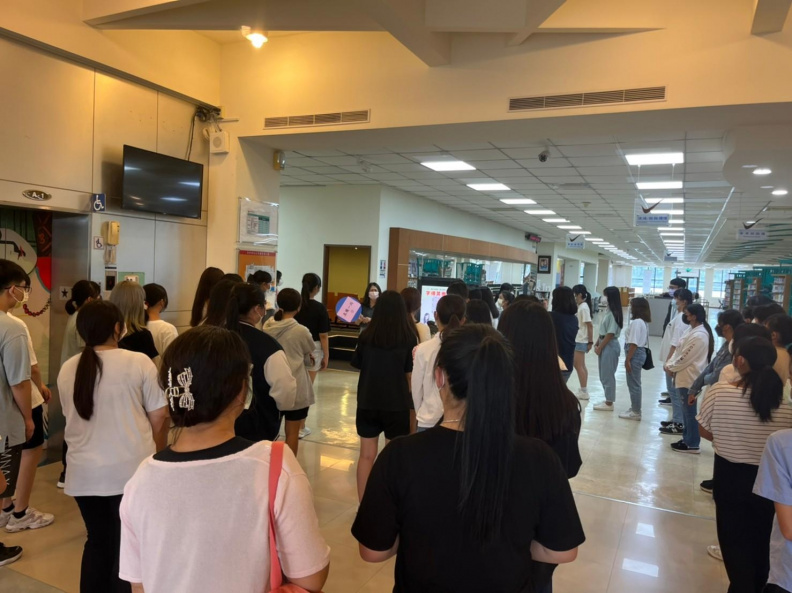 LINE ALBUM 五專護一丙 220902 2