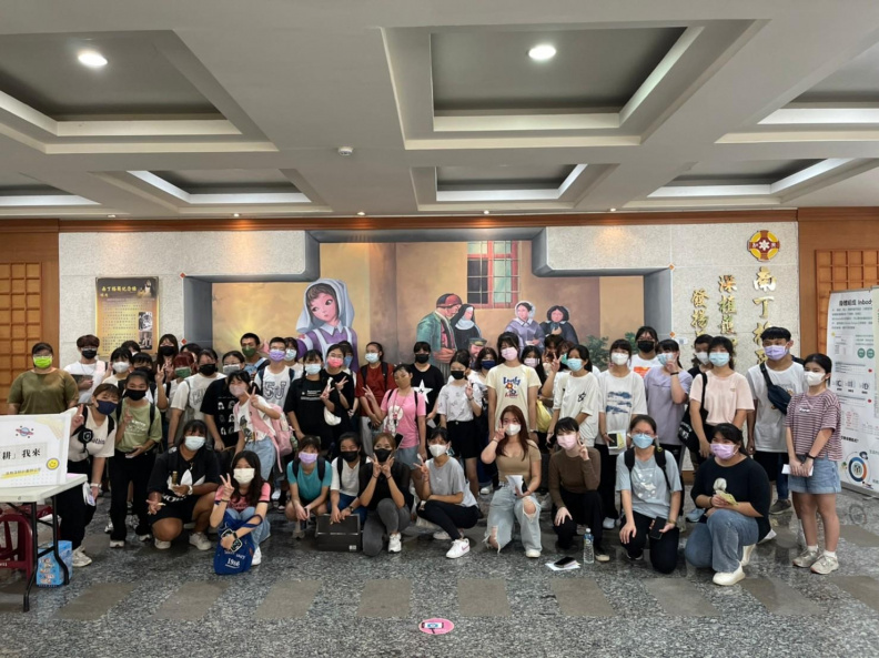 LINE ALBUM 五專護一丁 220902 34