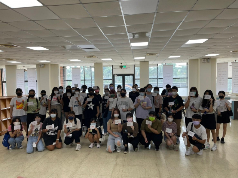LINE ALBUM 五專護一丁 220902 30