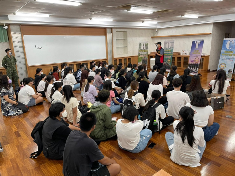 LINE ALBUM 五專護一丁 220902 84