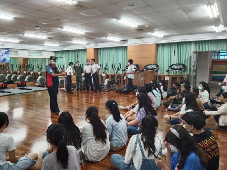 LINE ALBUM 五專護一乙 220902 12