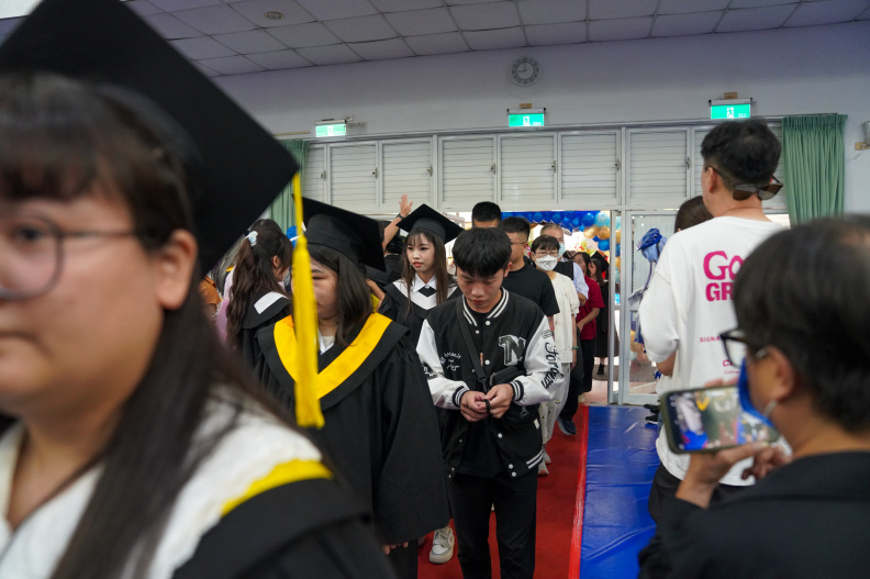 113學年度畢業典禮日間-46