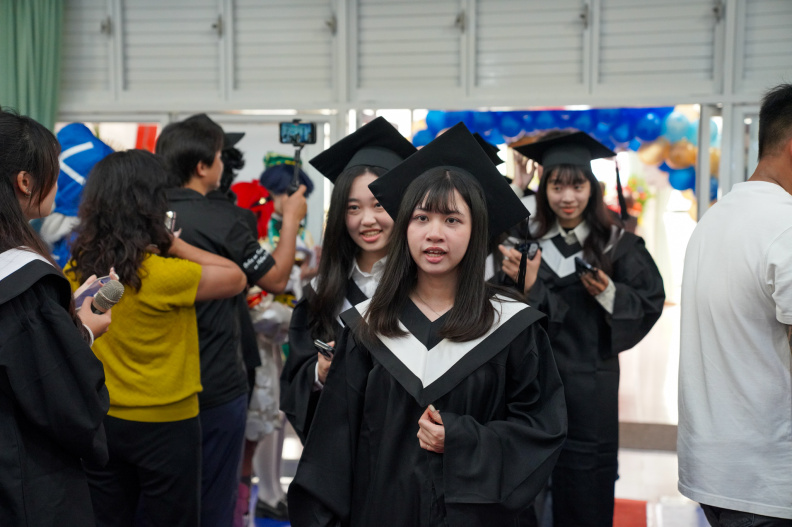 113學年度畢業典禮日間-48