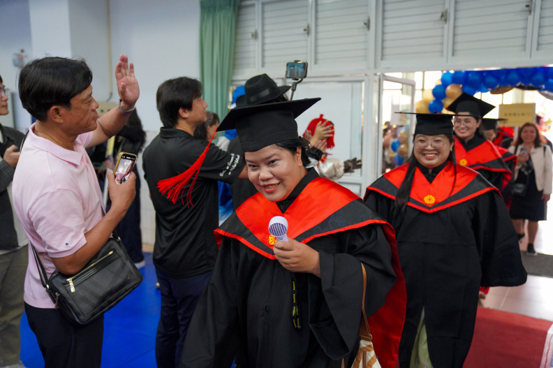 113學年度畢業典禮日間-53