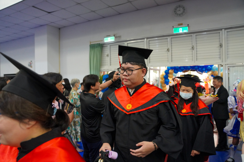 113學年度畢業典禮日間-59