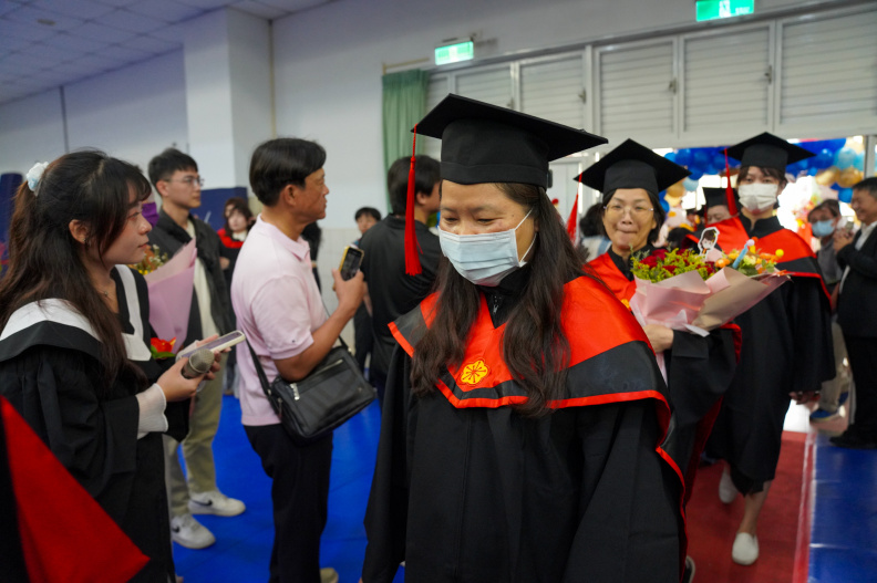 113學年度畢業典禮日間-60