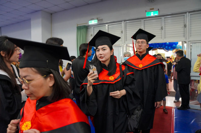 113學年度畢業典禮日間-63