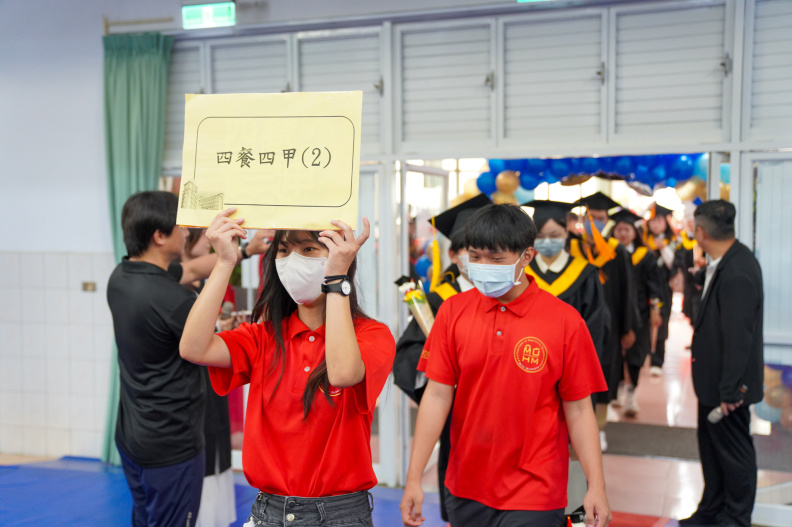 113學年度畢業典禮日間-4