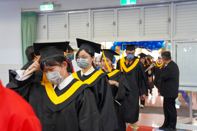 113學年度畢業典禮日間-5