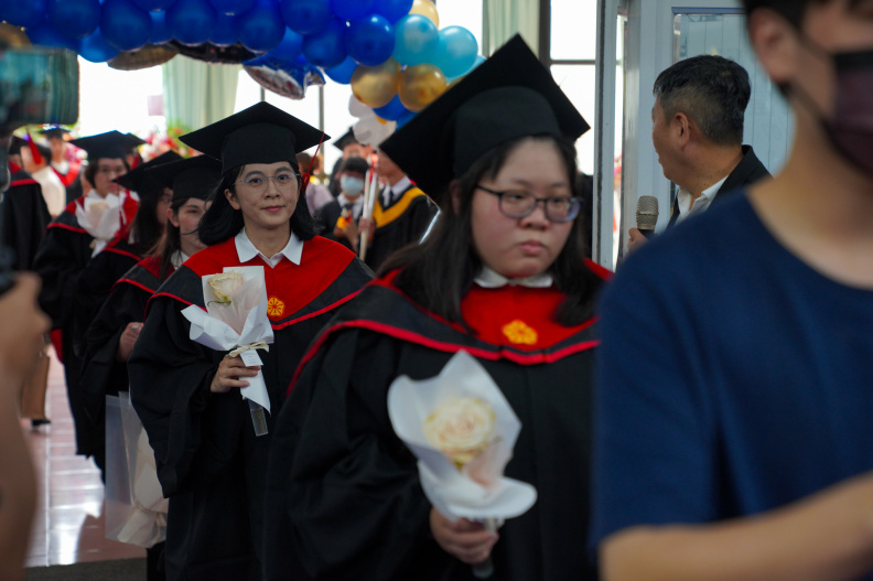 113學年度畢業典禮日間-7