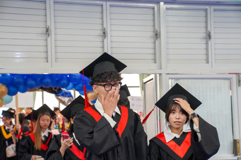 113學年度畢業典禮進修-14