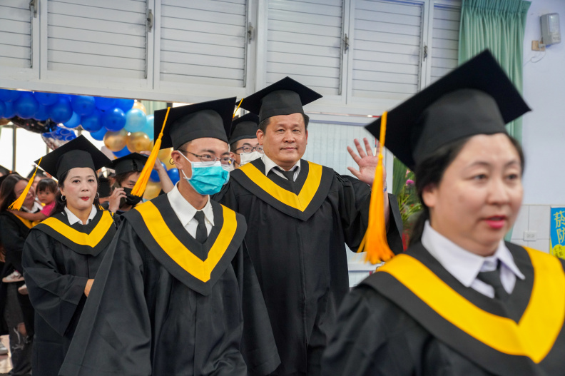 113學年度畢業典禮進修-24