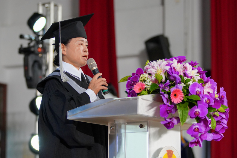 113學年度畢業典禮進修特寫鏡-38