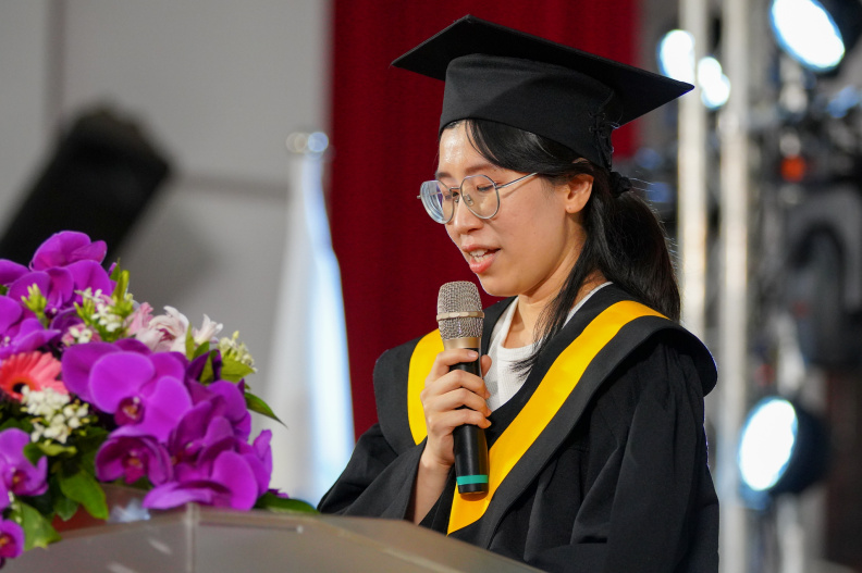 113學年度畢業典禮進修特寫鏡-43