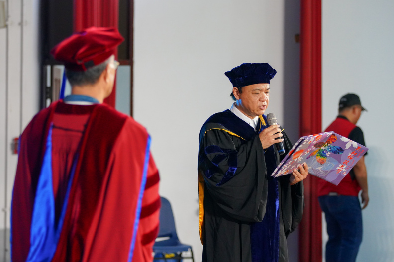 113學年度畢業典禮進修特寫鏡-45