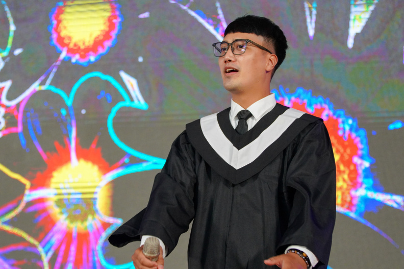 113學年度畢業典禮進修特寫鏡-52